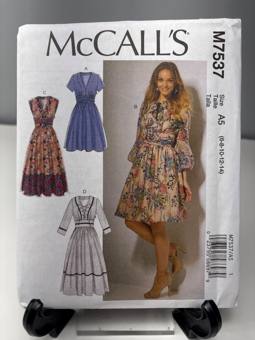 McCalls M7537 Misses Dress Sewing Pattern Size 6 8 10 12 14 Uncut
